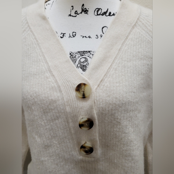 Madewell•Lyle Ribbed Cream Henley Merino Wool Blend Sweater W/3 Buttons•Size:XL - Picture 2 of 8